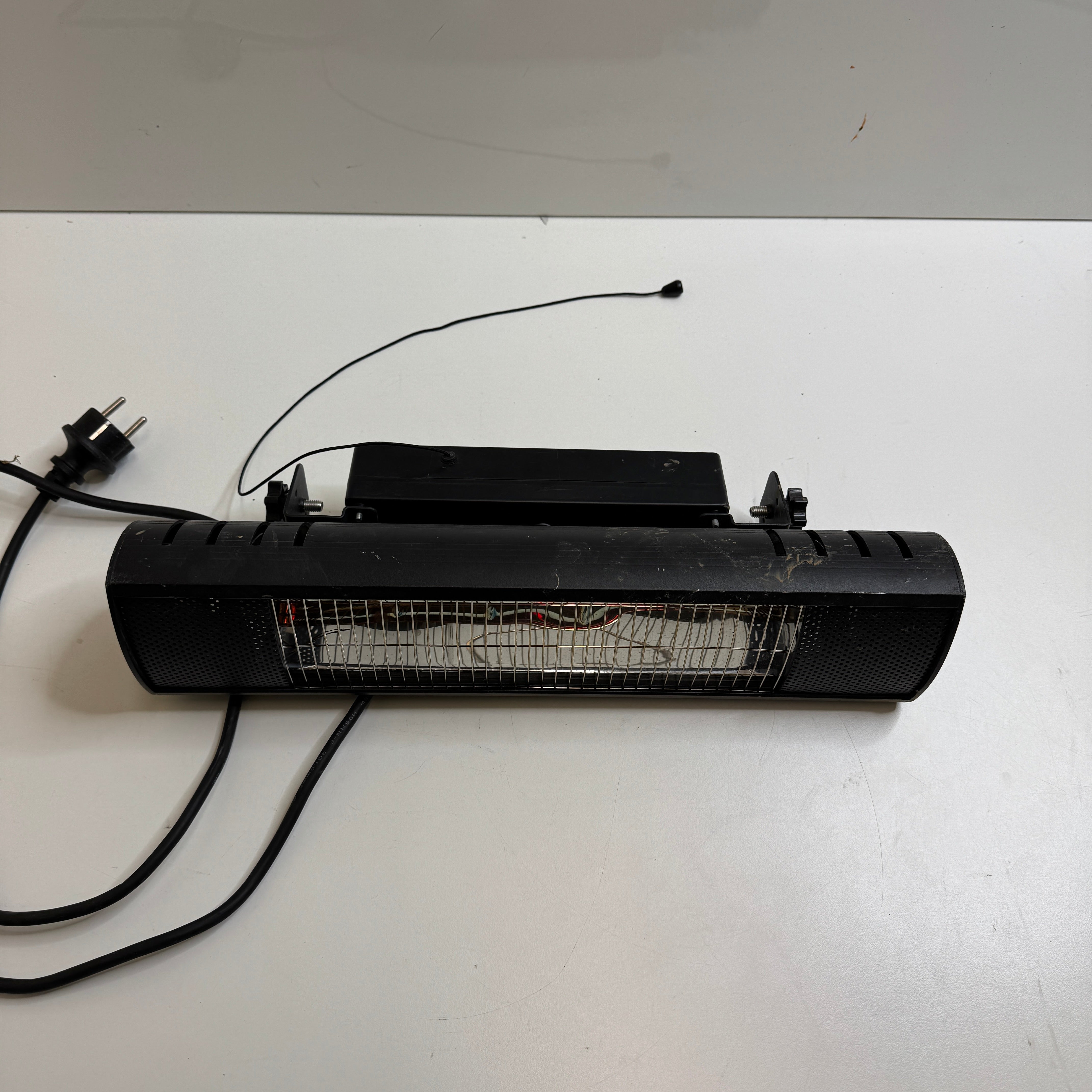 E2 Elektro IR-Heizstrahler 1500W schwarz