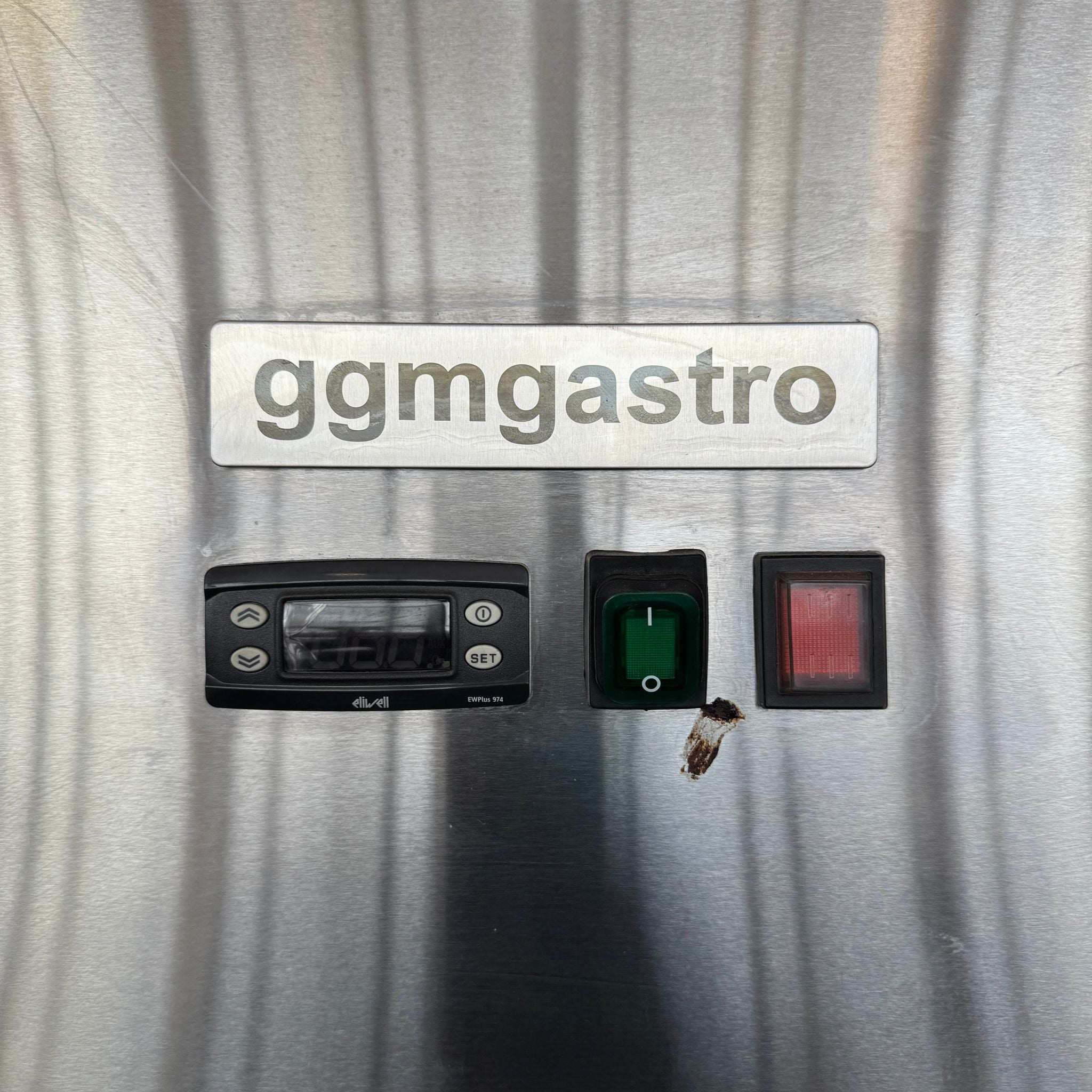 GGM Gastro 2-türiger Kühlschrank aus Edelstahl
