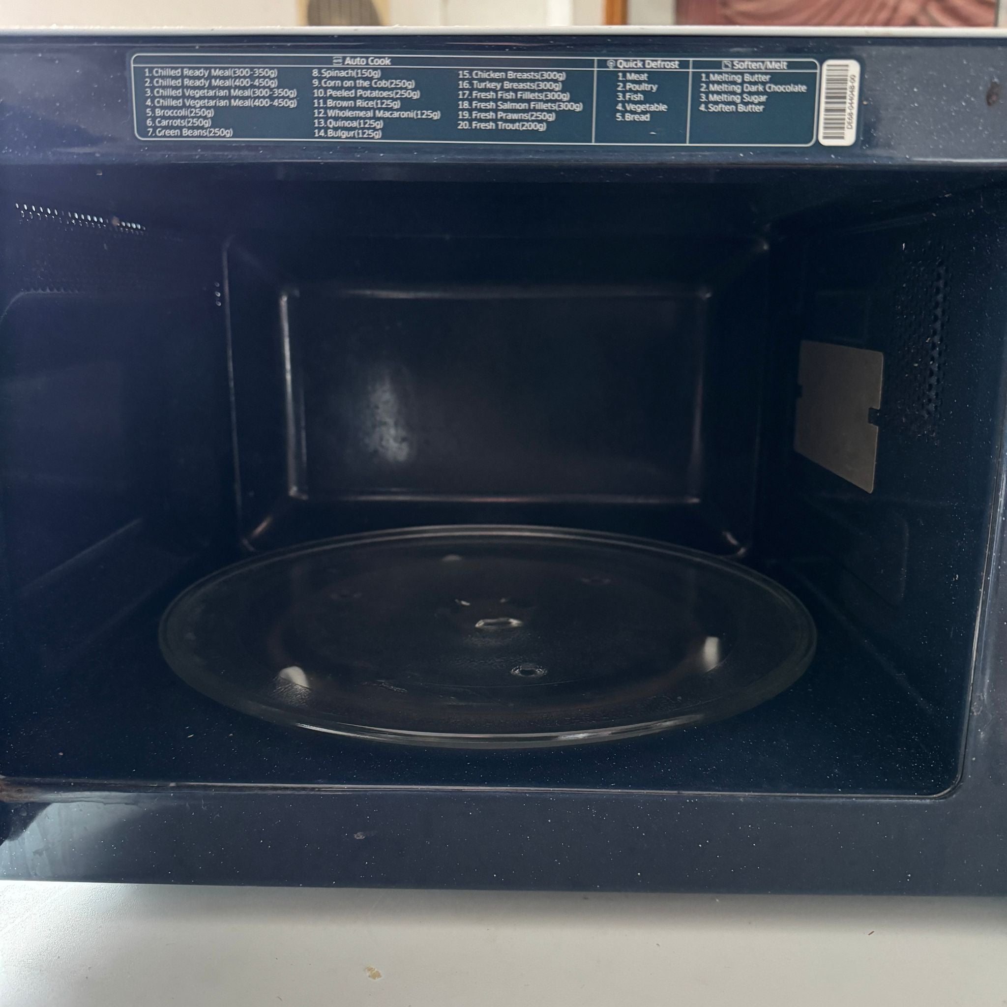 Samsung 800W 23L Mikrowelle - Weiß